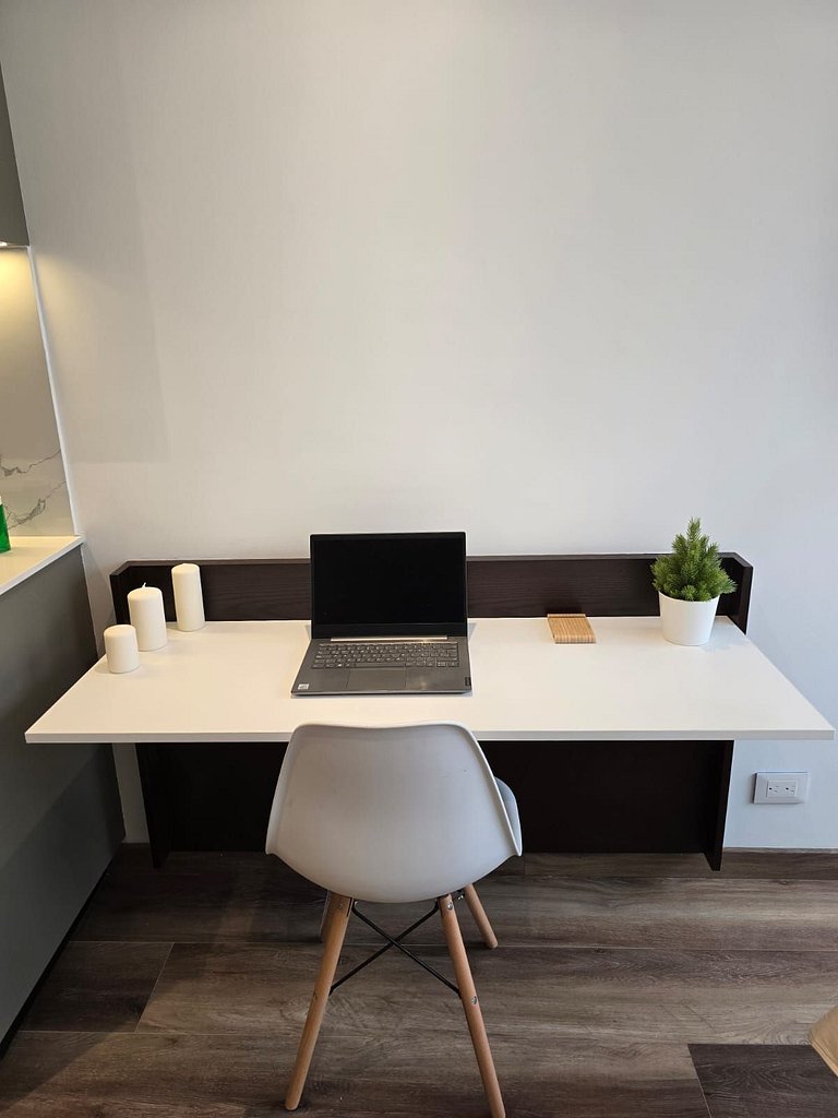 vestrip - taj - 97, cerca a el parque de la 93